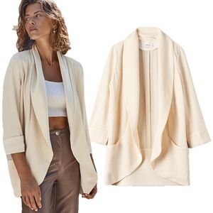 Wilfred Aritzia Off White Cream Crepe Chevalier Blazer Jacket Cardigan